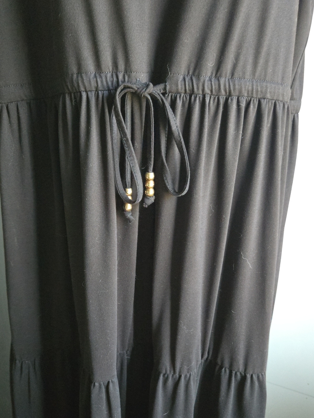 Sleeveless Black V-Neck Tiered Maxi Dress with Drawstring Waist - Picture 5 of 5